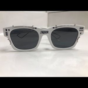 DIOR J’ADIOR SUNGLASSES